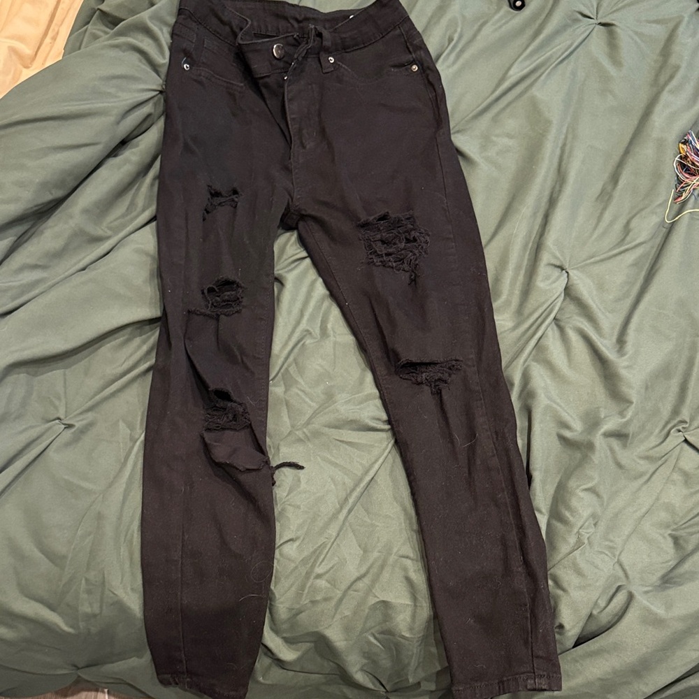 Black Skinny Jeans